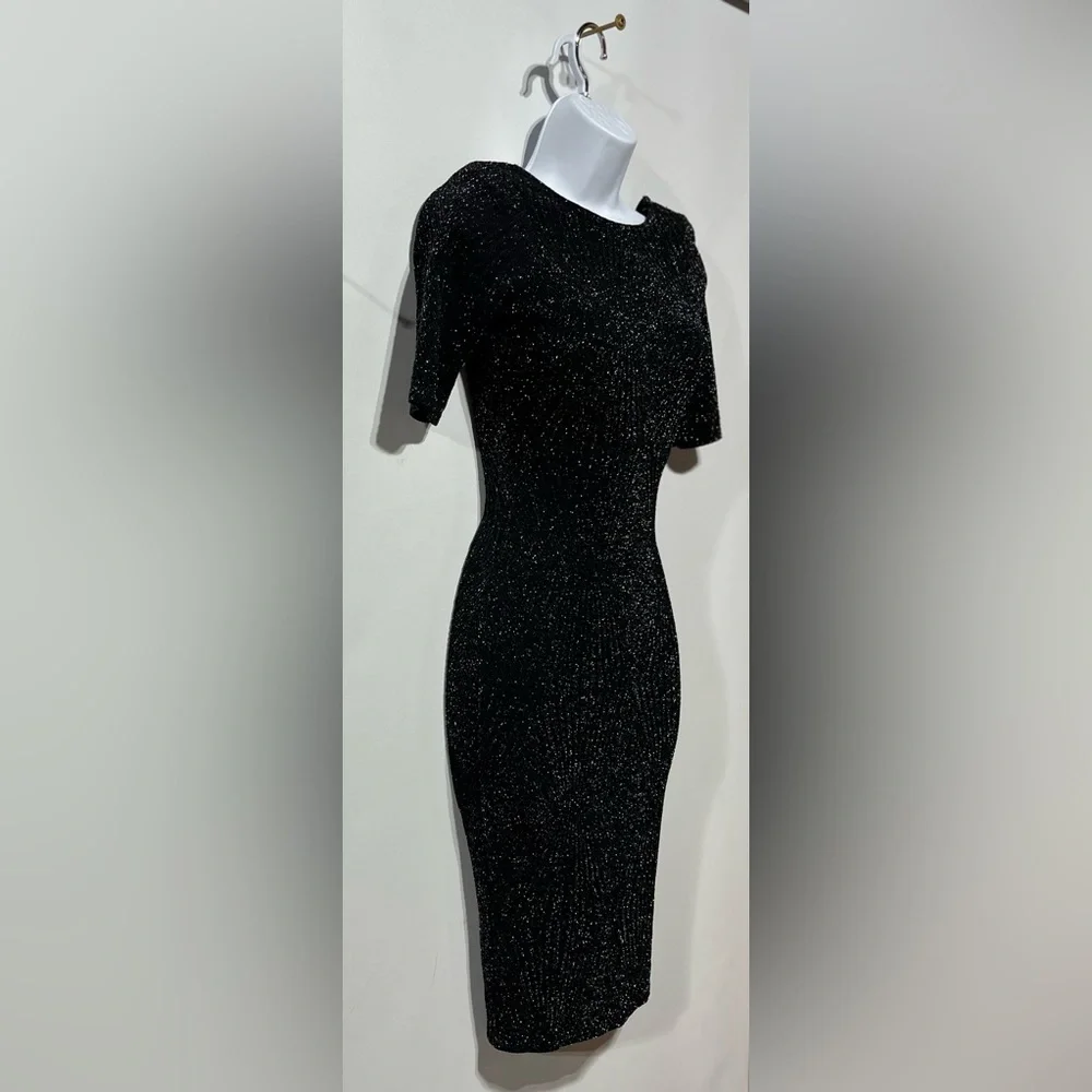 River Island by Anthropologie  glitter 3/4 sleeve midi‎ stretch dress size 6